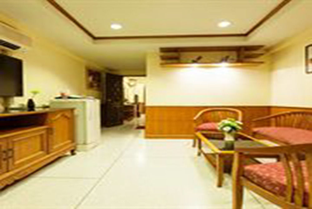 Hotel Grand Mandarin Latphrao 130 Μπανγκόκ Εξωτερικό φωτογραφία