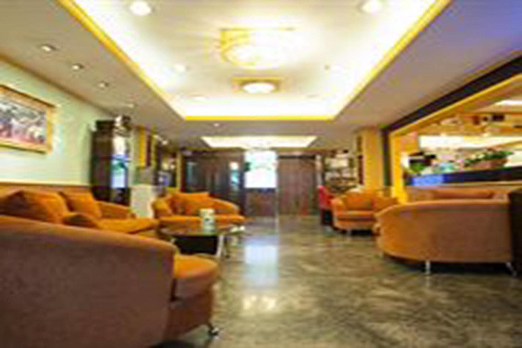 Hotel Grand Mandarin Latphrao 130 Μπανγκόκ Εξωτερικό φωτογραφία